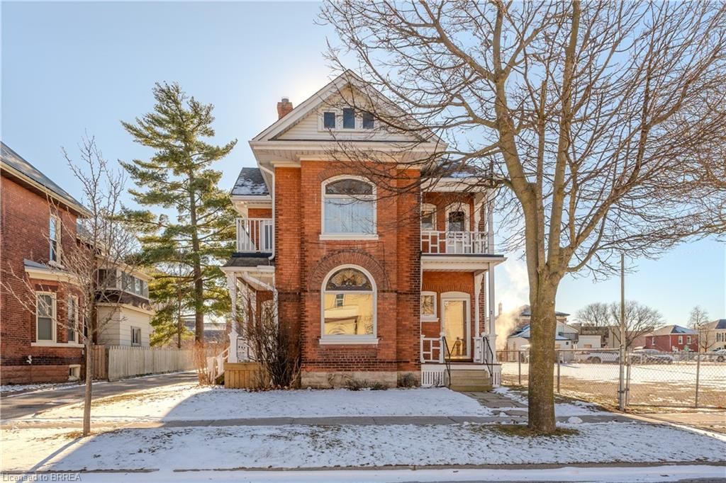 Single Family Residence for sale at 29 Nelson Street, Brantford, Downtown Core, N3T 2M7 - MLS: 40689725