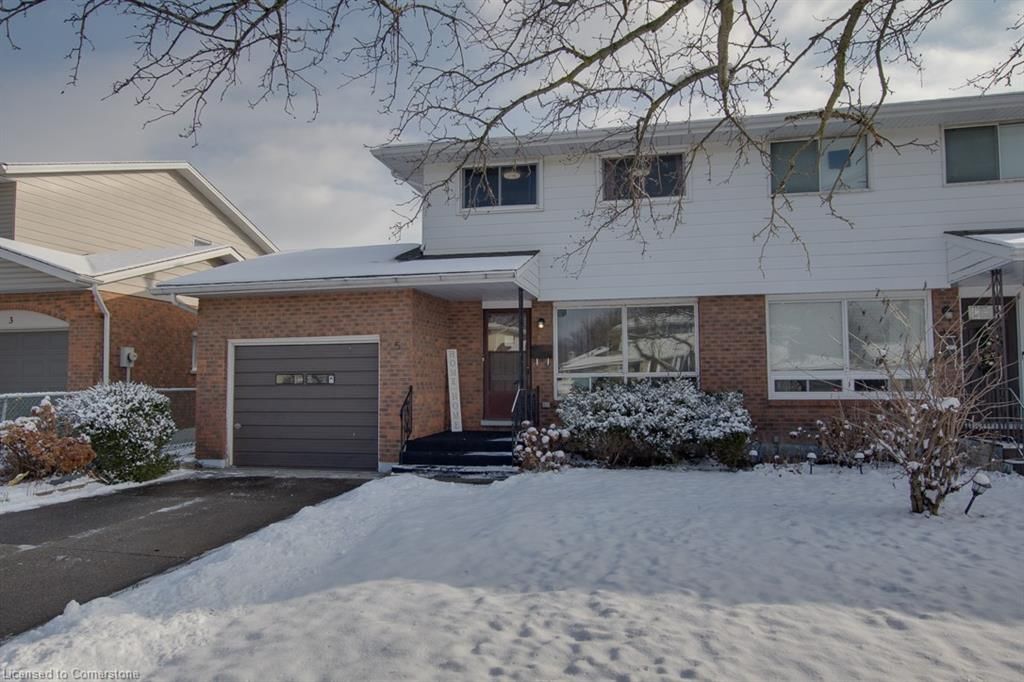 Single Family Residence for sale at 5 Westfield Drive, St. Catharines, Fairview, L2N 5Z5 - MLS: 40689729