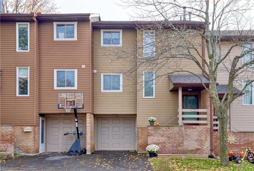 Row/Townhouse sold at 117 Lynden Circle, Georgetown, GE Georgetown, L7G 4Y7 - MLS: 40689922