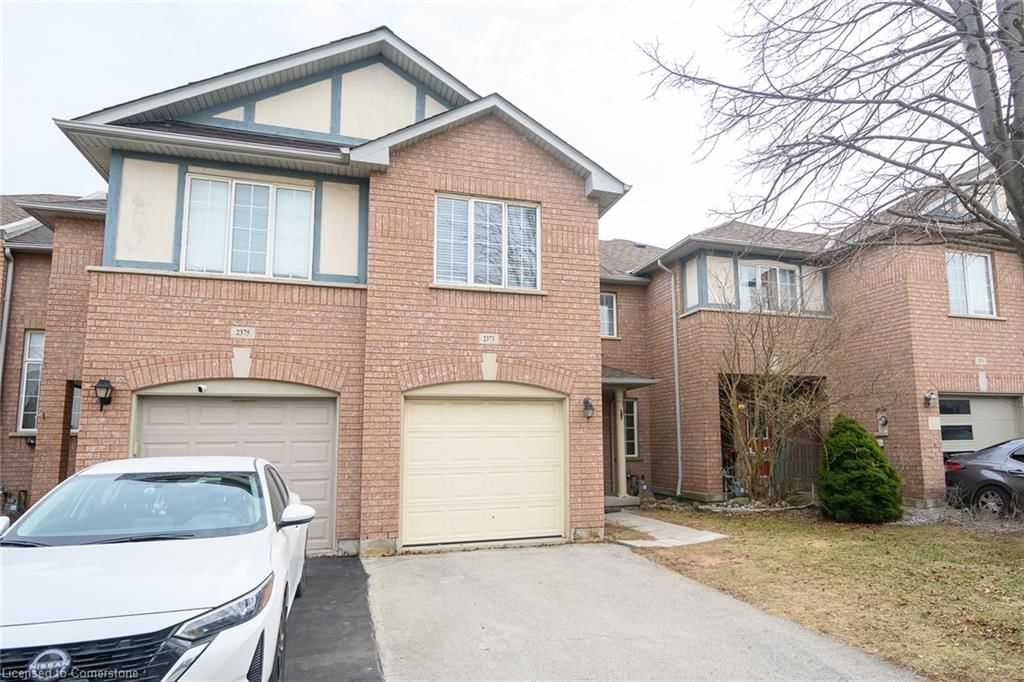 Row/Townhouse for lease at 2373 Newcastle Crescent, Oakville, WT West Oak Trails, L6M 4P6 - MLS: 40690044