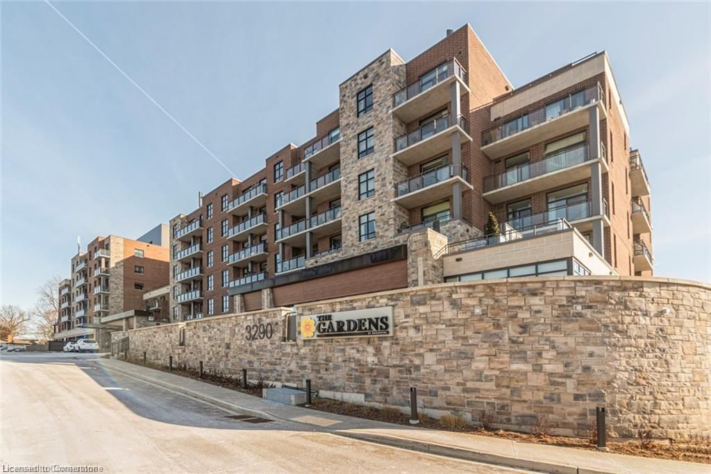 Condo/Apt Unit for sale at 204-3290 New Street, Burlington, Roseland, L7N 1M8 - MLS: 40690265