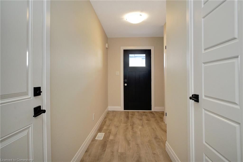 Row/Townhouse for sale at 10-40 Bastien Street, Cambridge, Branchton Park, N1R 5S2 - MLS: 40690504