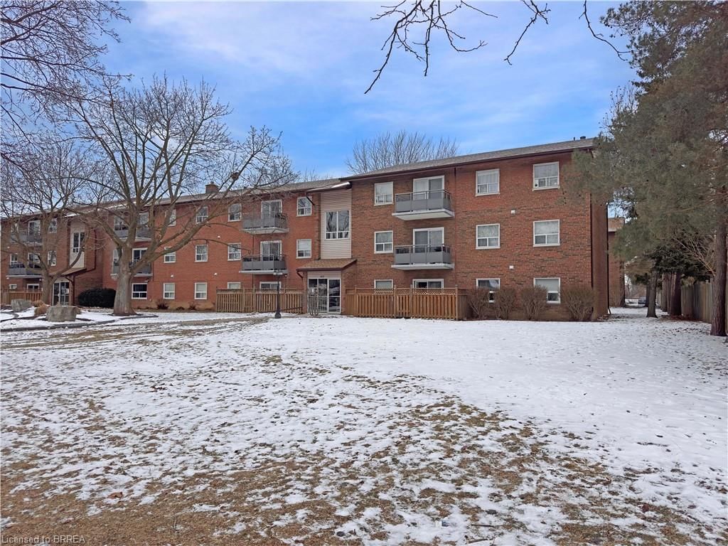 Condo/Apt Unit for sale at 23-612 Grey Street, Brantford, Echo Place, N3S 4Y1 - MLS: 40690575