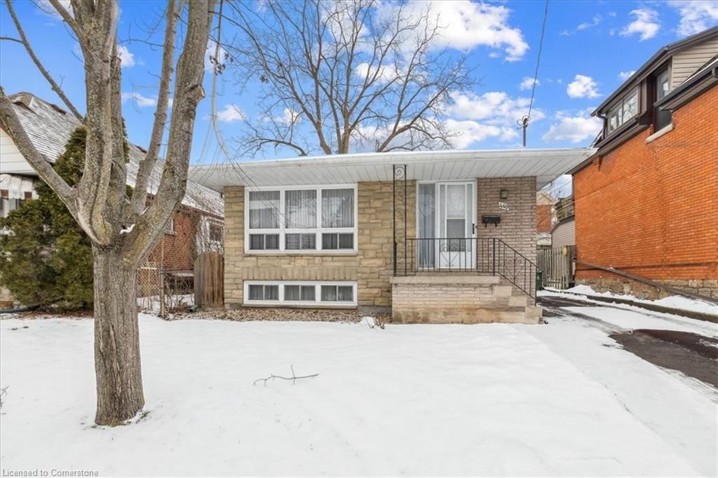 Single Family Residence for sale at 449 Dundurn Street, Hamilton, Kirkendall South, L8P 4M1 - MLS: 40690664