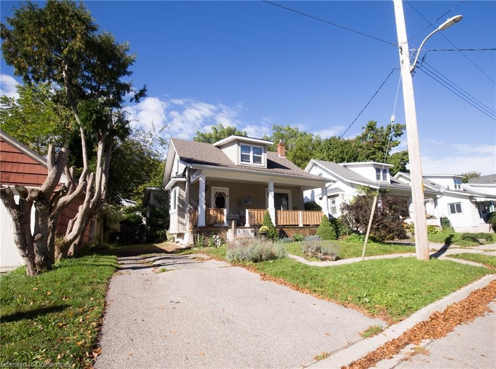 Single Family Residence for sale at 102 Brook Street, Simcoe, Town of Simcoe, N3Y 3G5 - MLS: 40690729