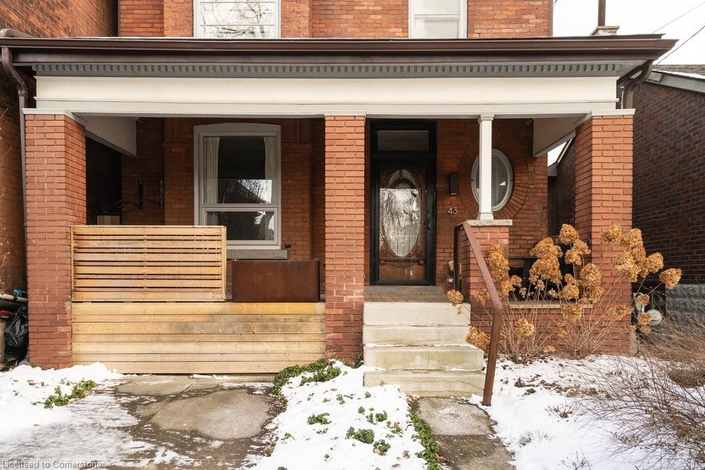 Single Family Residence sold at 43 Barton Street, Hamilton, Strathcona Central North, L8L 1A3 - MLS: 40690764