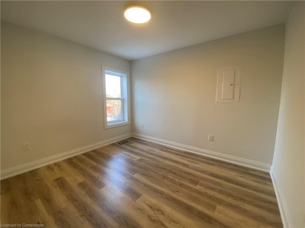 Condo/Apt Unit leased at 2-15 Greenaway Avenue, Hamilton, Gibson/Stipley, L8L 6C3 - MLS: 40690851