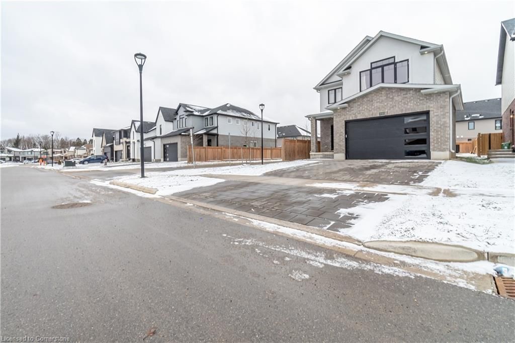 Single Family Residence for sale at 3023 Doyle Drive, London, South U, N6M 0G9 - MLS: 40691129