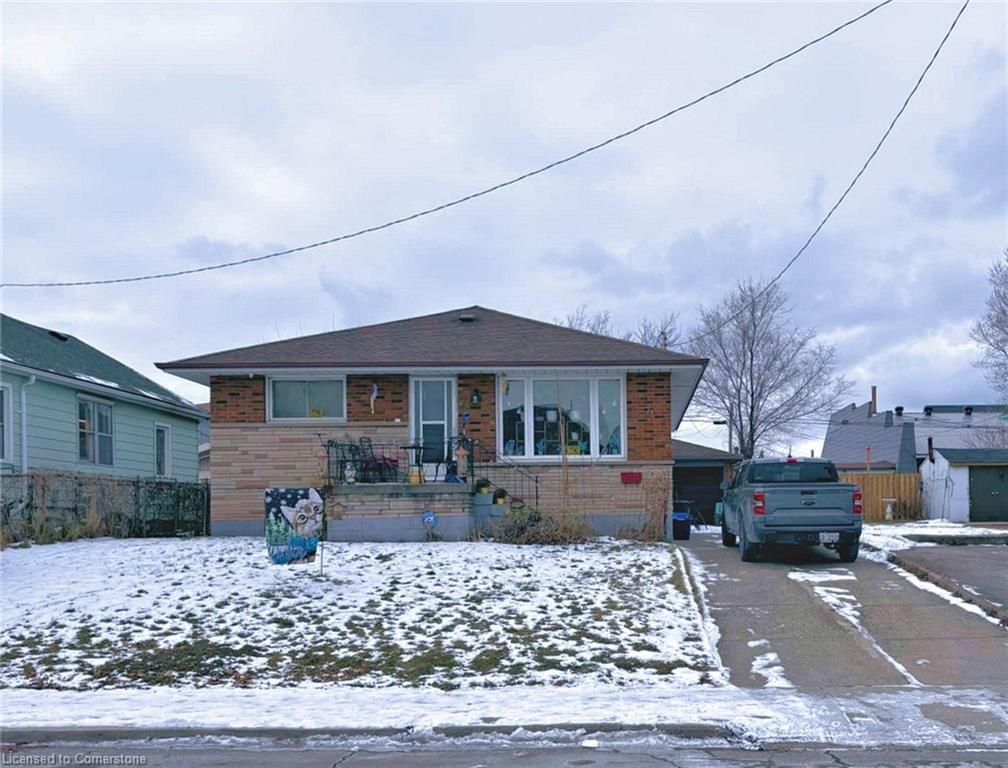 Single Family Residence sold at 71 Glassco Avenue, Hamilton, McQuesten, L8H 5Z8 - MLS: 40691161