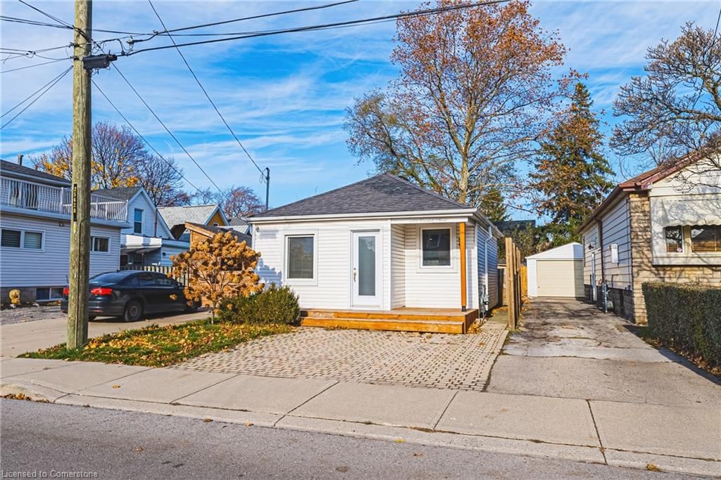 Single Family Residence for sale at 189 Crockett Street, Hamilton, Eastmount, L8V 1H3 - MLS: 40691341