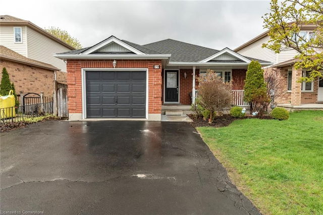 UPPER - 79 Munroe Crescent