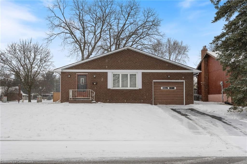 Single Family Residence for sale at 31 Thomson Road, Simcoe, Town of Simcoe, N3Y 5A3 - MLS: 40691583