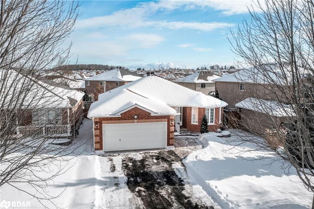 17 Honey Crescent