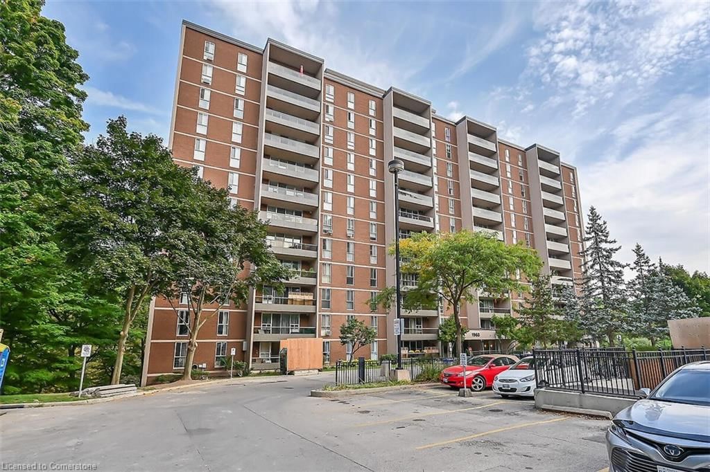 Condo/Apt Unit for sale at 409-1968 Main Street, Hamilton, Ainslie Wood, L8S 1J7 - MLS: 40691791