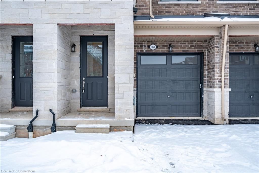 Row/Townhouse for lease at 1378 Blueprint Common, Burlington, Tyandaga, L7P 0V6 - MLS: 40692061