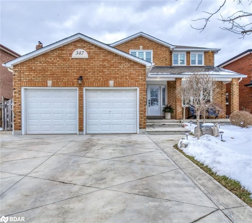 Single Family Residence for sale at 347 Briarhall Gate, Oakville, WC Wedgewood Creek, L6H 4P4 - MLS: 40692116