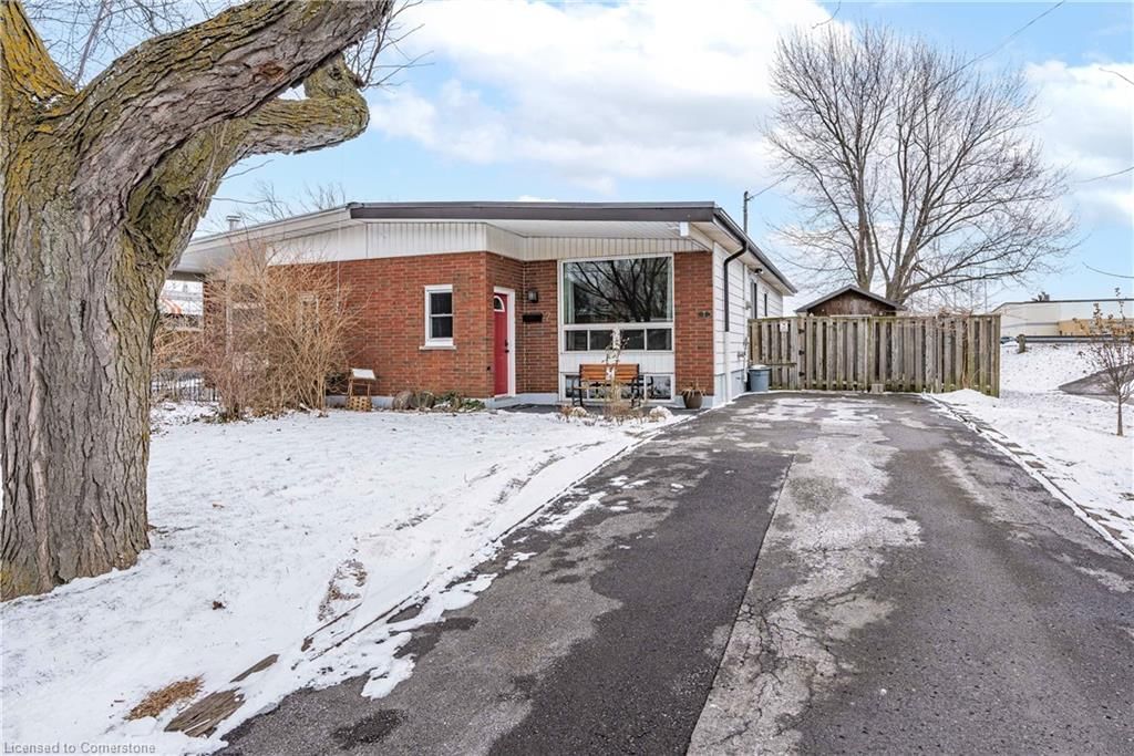 Single Family Residence for sale at 2 Ronaldshay Avenue, Hamilton, Greeningdon, L9A 3B1 - MLS: 40692164