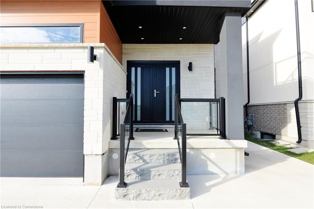 Single Family Residence sold at 86 Grandville Circle, Paris, Victoria Park, N3L 0J5 - MLS: 40692304