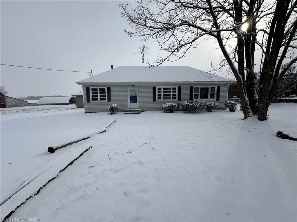 Single Family Residence for sale at 4160 Highway 3, Simcoe, Town of Simcoe, N3Y 4K4 - MLS: 40692323