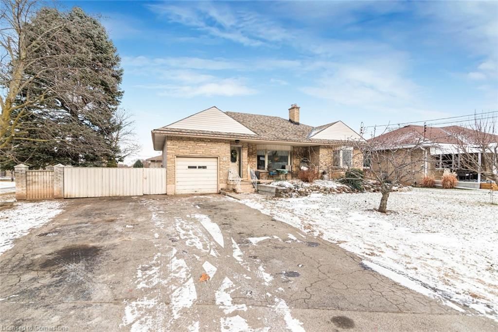 Single Family Residence sold at 41 Brentwood Drive, Stoney Creek, Battlefield, L8G 2W9 - MLS: 40692435