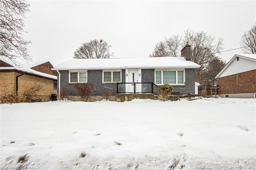 Single Family Residence for sale at 201 St Vincent Street, Barrie, East, L4M 3Z5 - MLS: 40692502