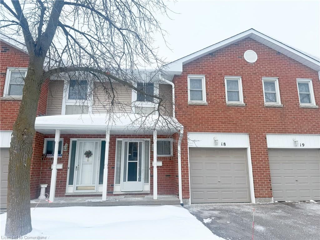 Row/Townhouse for lease at 18-210 Highland Crescent, Kitchener, Victoria Hills, N2M 5H7 - MLS: 40692632