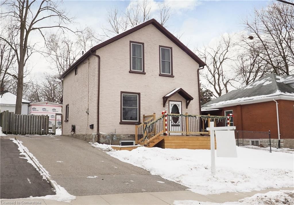 Single Family Residence sold at 75 Elliott Street, Cambridge, Glenview, Lincoln, Oak, N1R 2J7 - MLS: 40692722