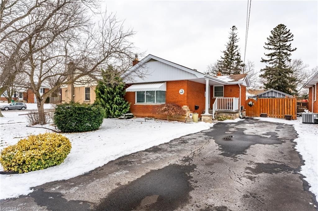 Single Family Residence for sale at 54 Sherwood Rise, Hamilton, Sherwood, L8T 1N8 - MLS: 40692816