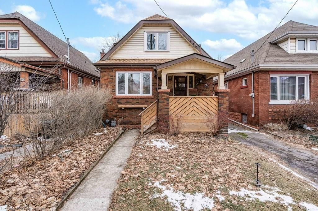 Single Family Residence for sale at 92 Graham Avenue, Hamilton, Delta, L8K 2M3 - MLS: 40692837