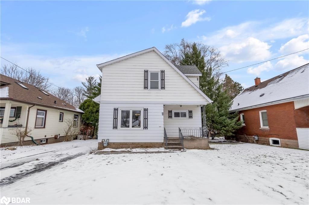 Single Family Residence for sale at 4056 Longhurst Avenue, Niagara Falls, Stamford, L2E 6G6 - MLS: 40693616