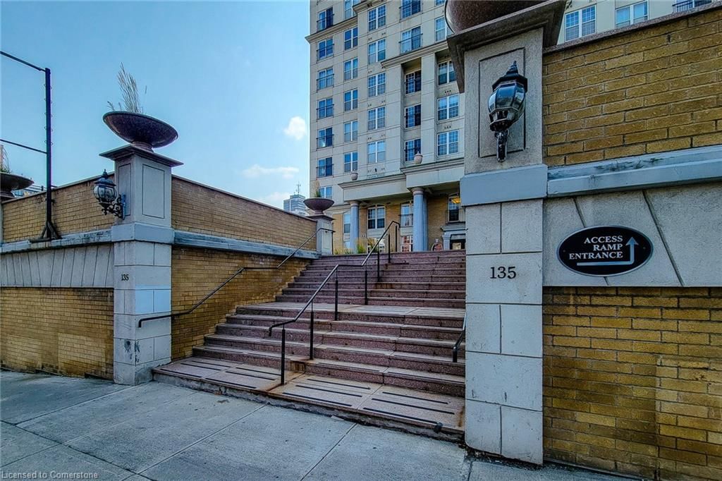 Condo/Apt Unit for sale at 402-135 James Street, Hamilton, Corktown, L8P 2Z6 - MLS: 40693637