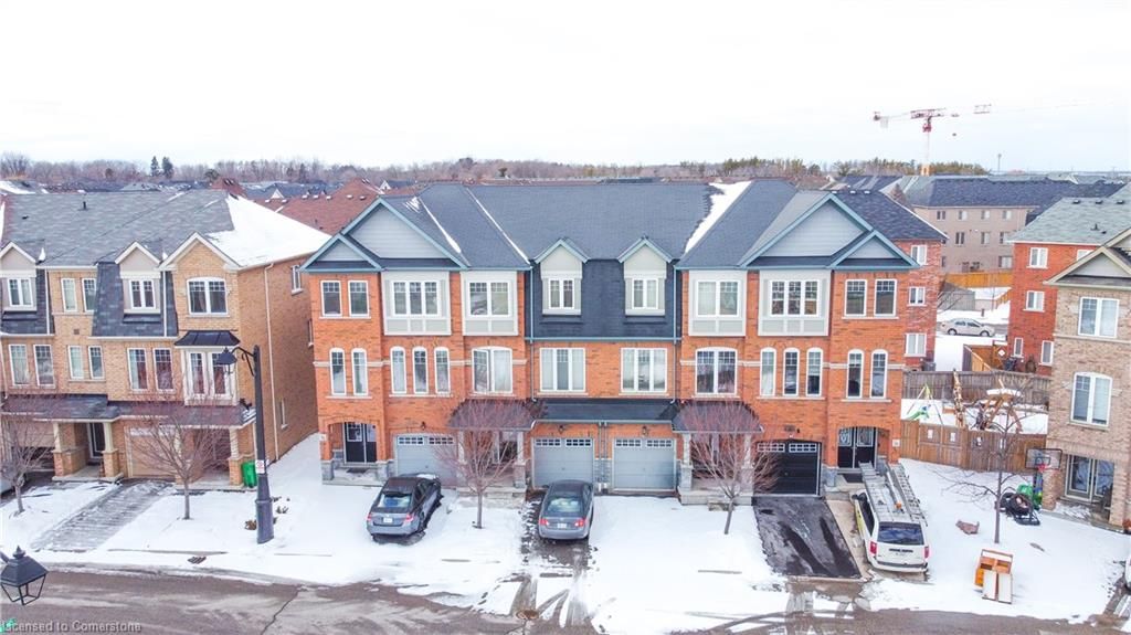 Row/Townhouse for sale at 34 Magdalene Crescent, Brampton, Heart Lake, L6Z 0G8 - MLS: 40693730