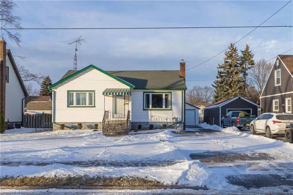 Single Family Residence for sale at 6049 Harold Street, Niagara Falls, Church, L2J 1M4 - MLS: 40693857