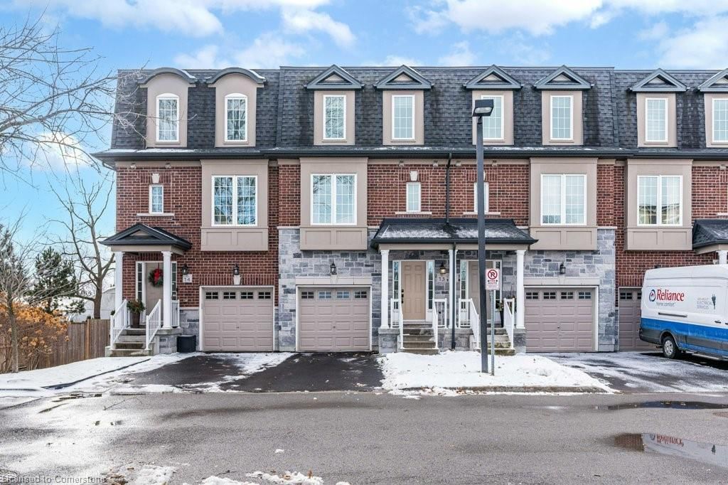 Row/Townhouse for sale at 13-2220 Queensway Drive, Burlington, Plains, L7R 0E7 - MLS: 40694028