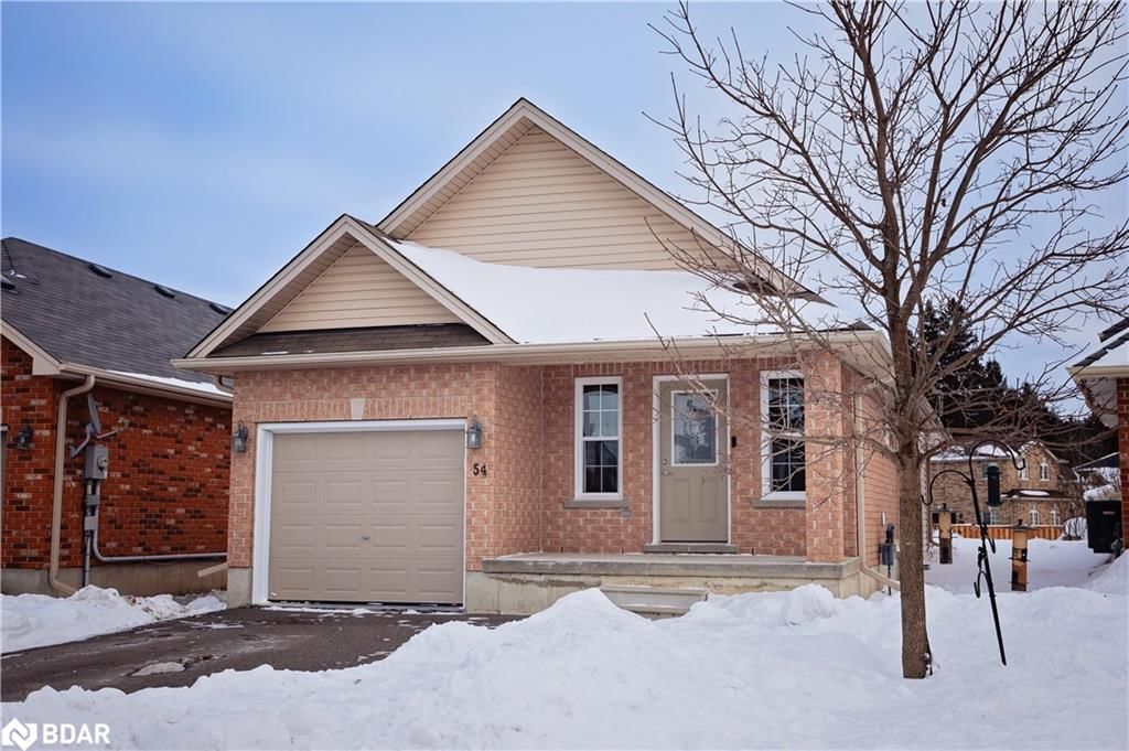 Single Family Residence for sale at 54 Laurent Boulevard, Lindsay, Lindsay (Town), K9J 6J7 - MLS: 40694084