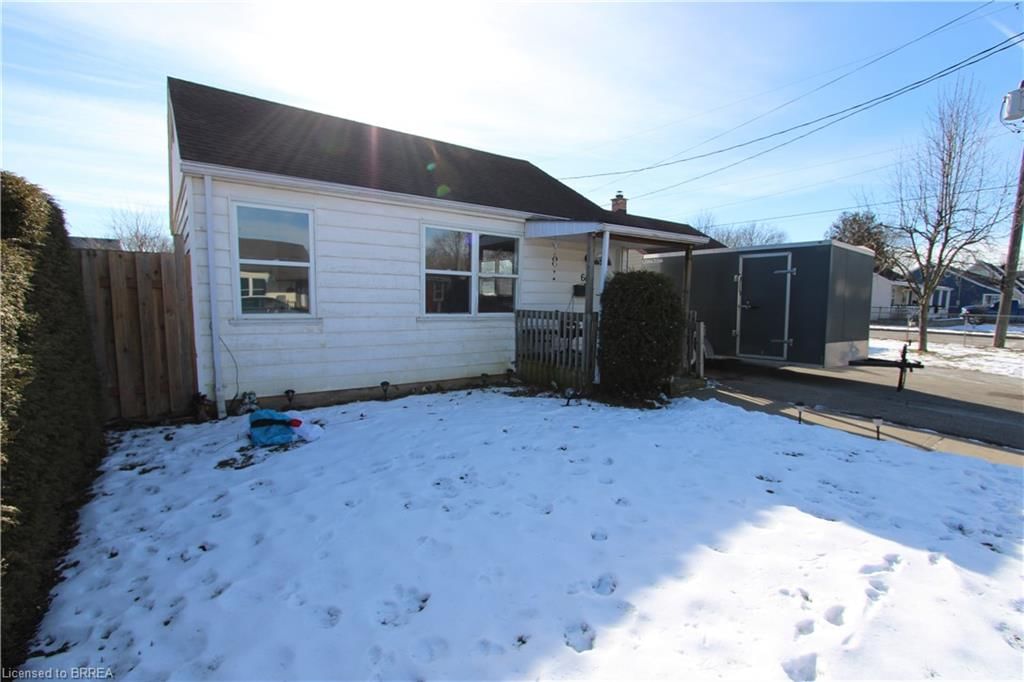 Single Family Residence for lease at 66 Gladstone Avenue, Brantford, Eagle Place West, N3S 1P1 - MLS: 40694256