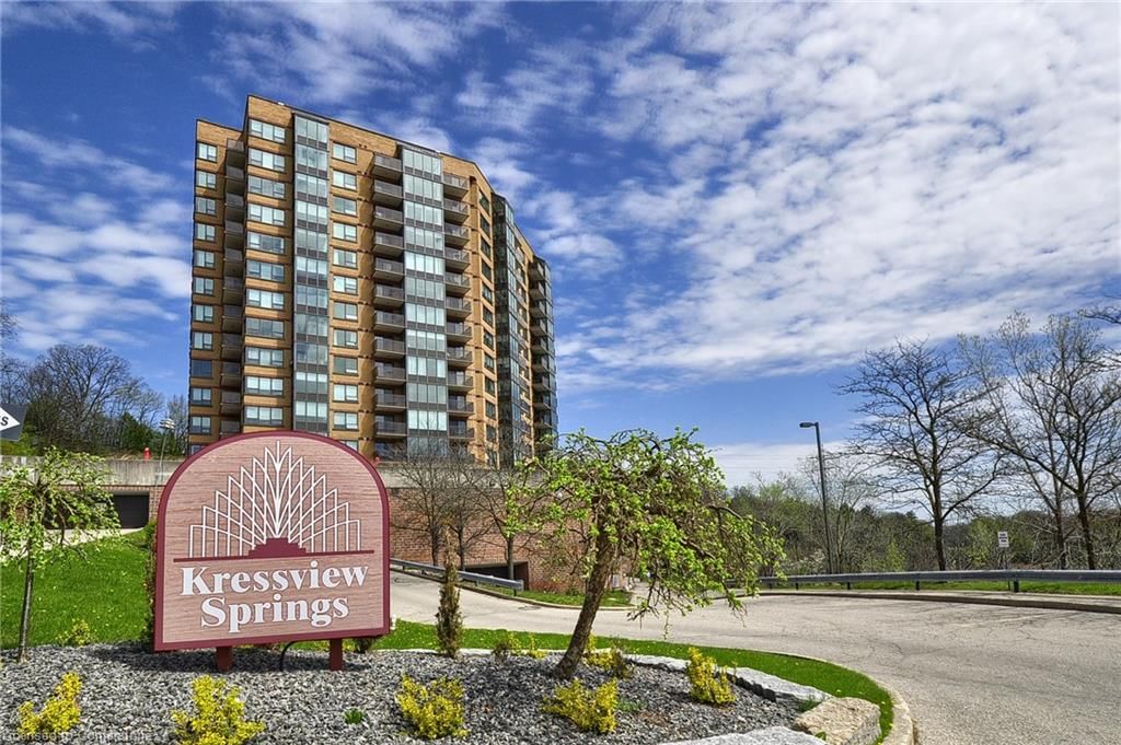 Condo/Apt Unit for sale at 611-237 King Street, Cambridge, Preston North, N3H 5L2 - MLS: 40694423