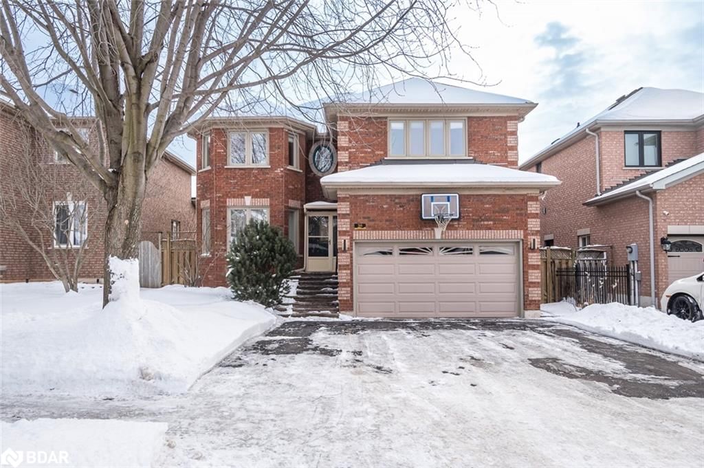 Single Family Residence for sale at 36 Red Maple Lane, Oakville, RO River Oaks, L6H 6C4 - MLS: 40694704