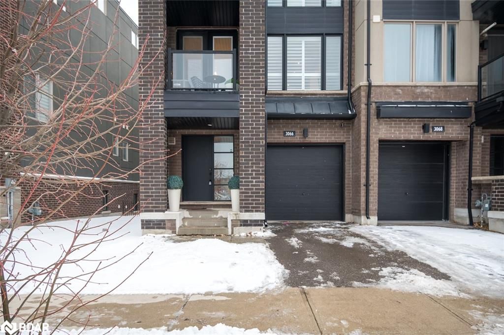 Row/Townhouse sold at 3066 Postridge Drive, Oakville, JM Joshua Meadows, L6H 0R6 - MLS: 40694711