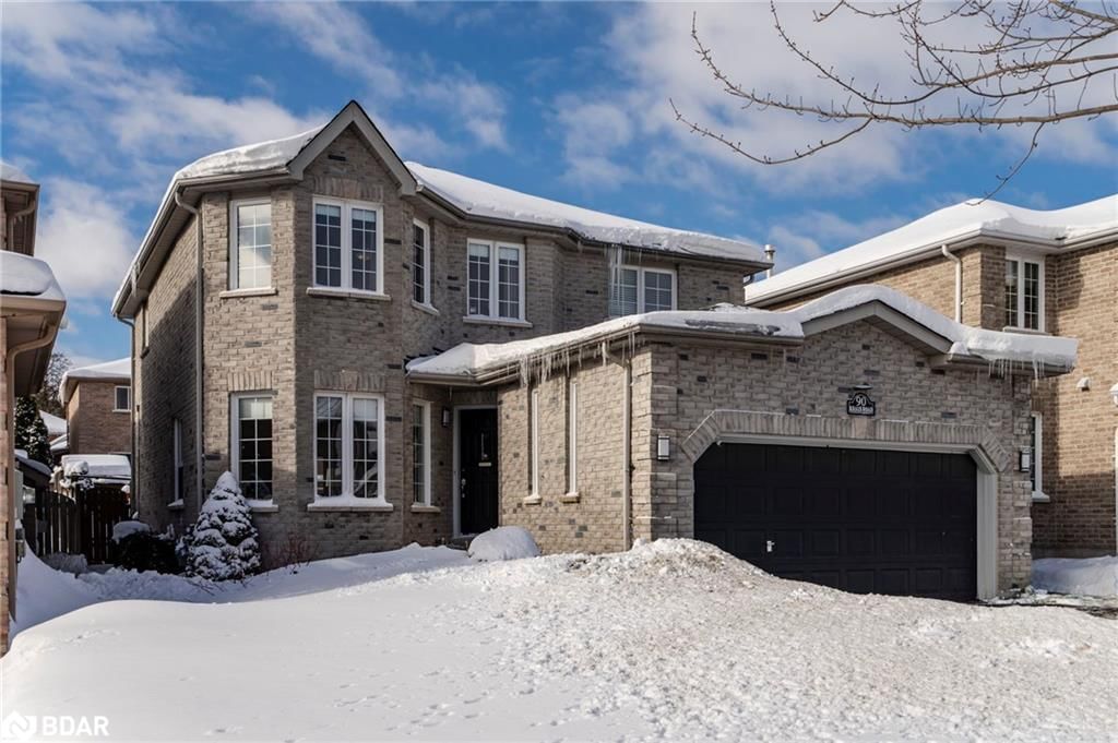 Single Family Residence for sale at 90 Kraus Road, Barrie, East, L4N 0N7 - MLS: 40695156