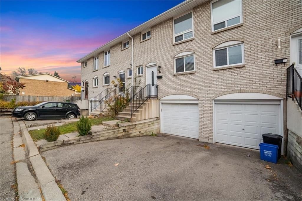 Row/Townhouse for sale at 22-120 Quigley Road, Hamilton, Vincent, L8K 6L4 - MLS: 40695338