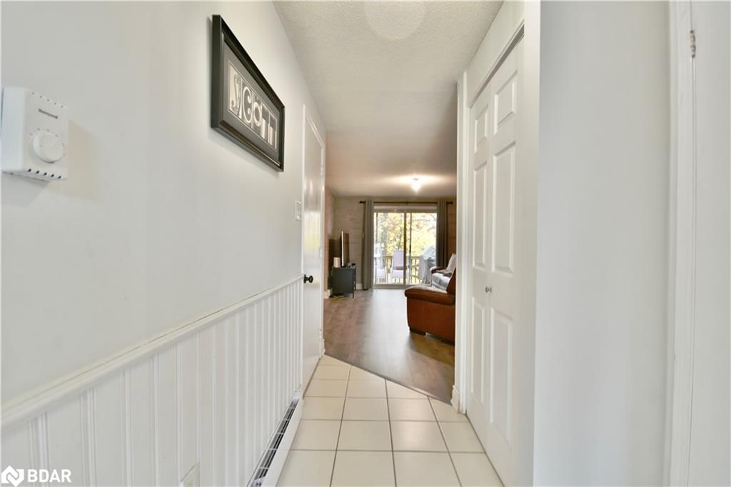 Row/Townhouse for sale at 11 Pheasant Trail, Barrie, Ardagh, L4N 6W4 - MLS: 40695500