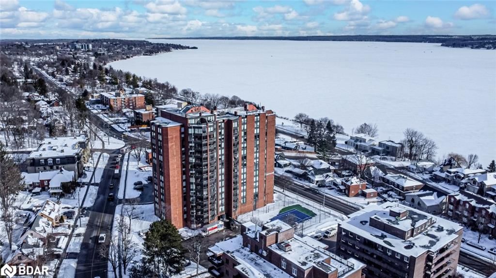 Condo/Apt Unit for sale at 206-181 Collier Street, Barrie, City Centre, L4M 5L6 - MLS: 40695503