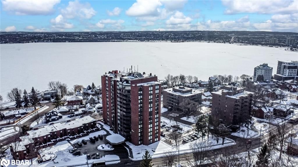 Condo/Apt Unit for sale at 206-181 Collier Street, Barrie, City Centre, L4M 5L6 - MLS: 40695503