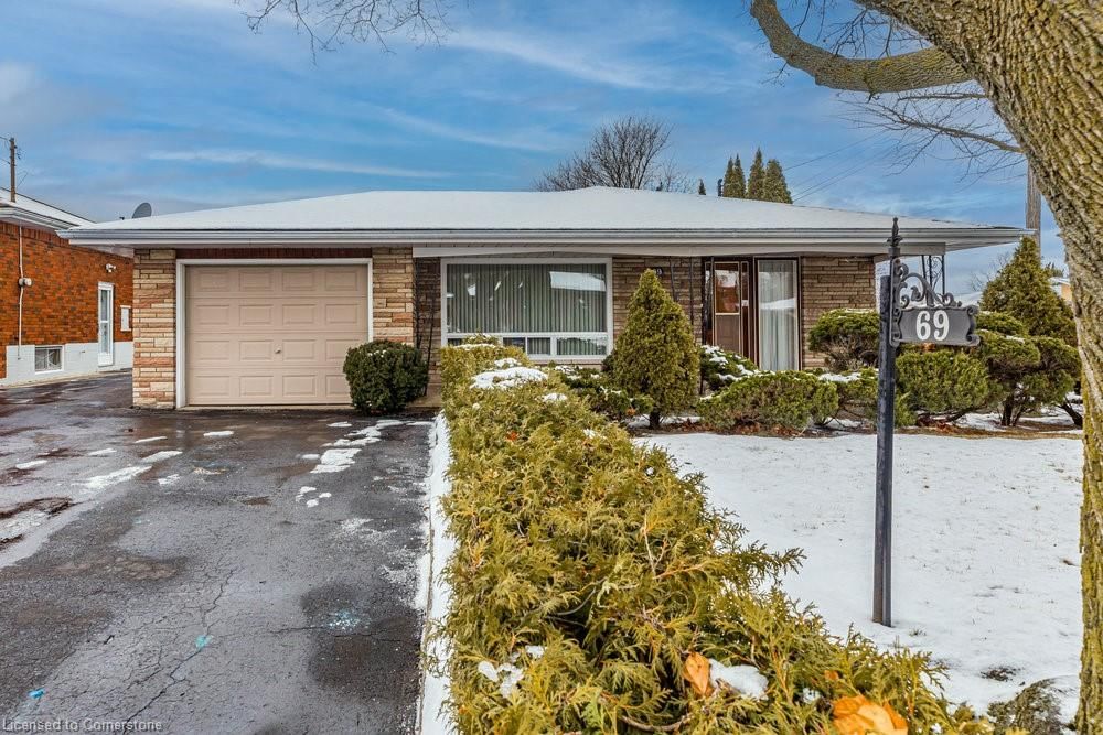 Single Family Residence for sale at 69 Orphir Road, Hamilton, Greenford, L8K 3Z3 - MLS: 40695553