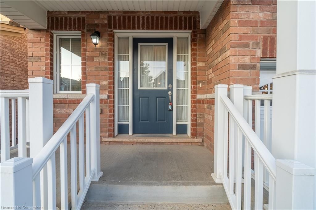 Single Family Residence leased at 37 Blue Oak Street, Kitchener, Trussler, N2R 1R4 - MLS: 40695593
