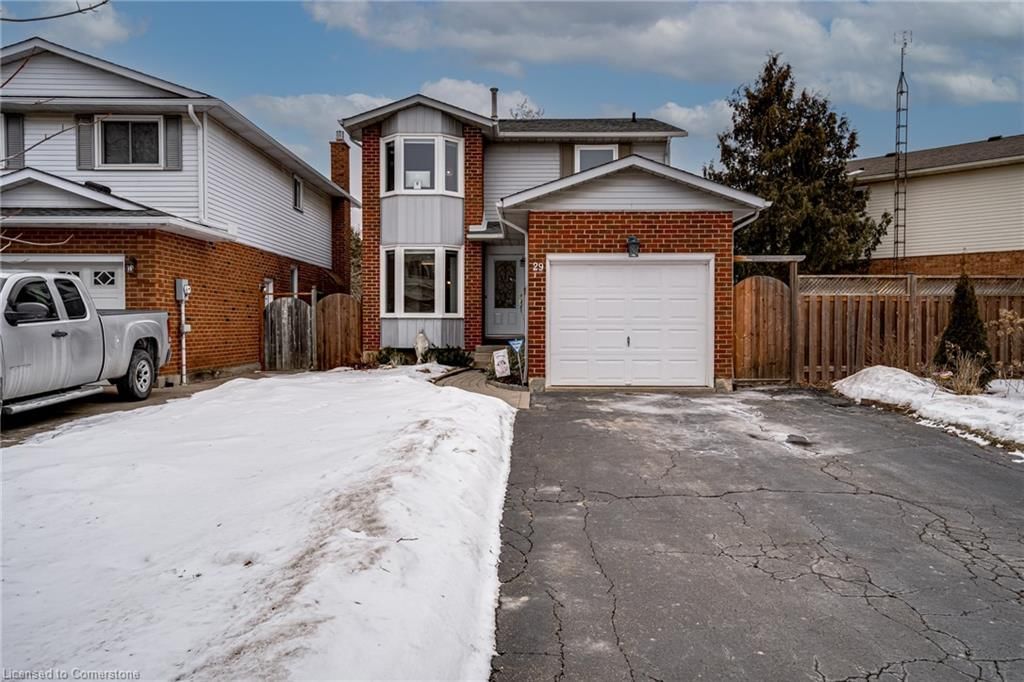 Single Family Residence for sale at 29 Capri Street, Thorold, Confederation Heights, L2V 4W7 - MLS: 40695609