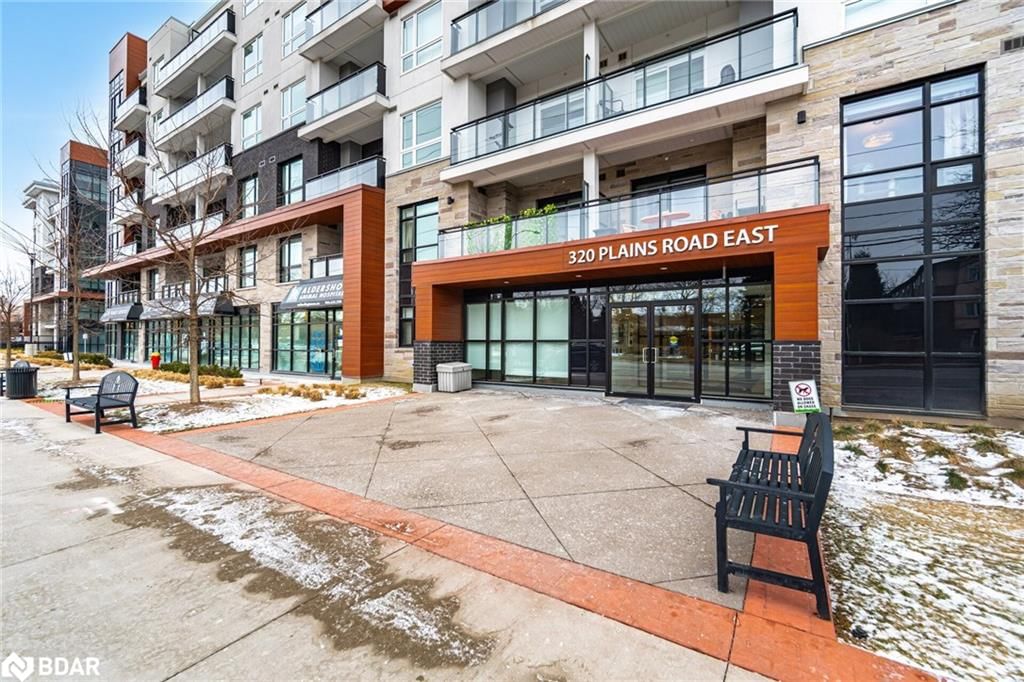 Condo/Apt Unit for sale at 213-320 Plains Road, Burlington, Aldershot South, L7T 0C1 - MLS: 40695801