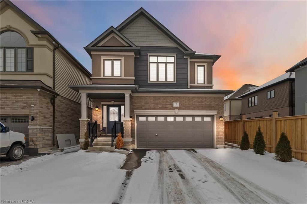 Single Family Residence sold at 7 Rowley Street, Brantford, Cainsville/Brookfield, N3S 0J4 - MLS: 40695826