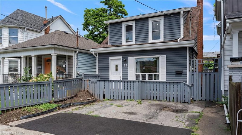 33 Highland Avenue